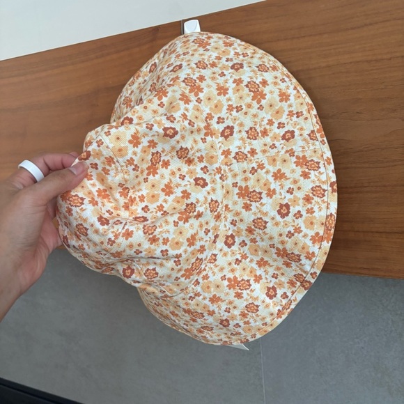 NWT Lack Of Color Wave Floral-print Cotton-canvas Bucket Hat